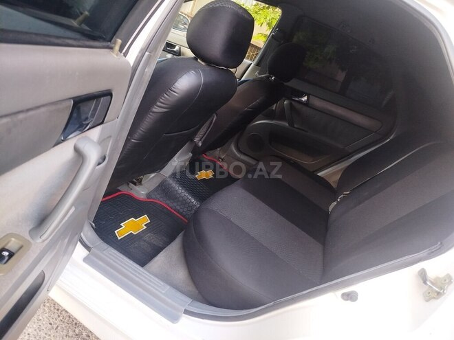 Chevrolet Lacetti-12