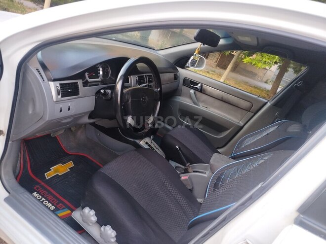 Chevrolet Lacetti-14