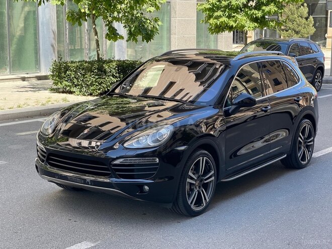 Porsche Cayenne S-6