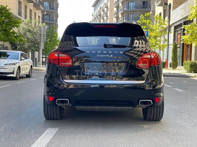 Porsche Cayenne S-5