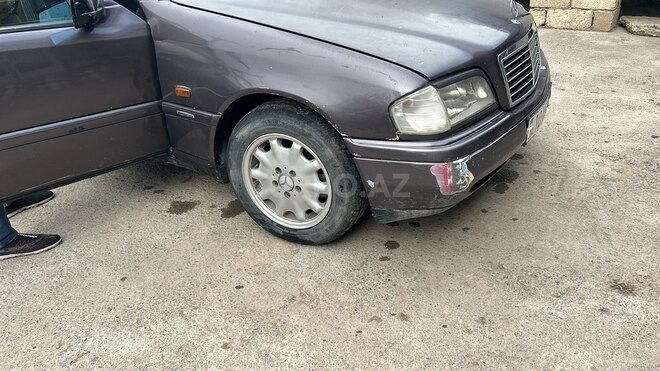 Mercedes C 180-6