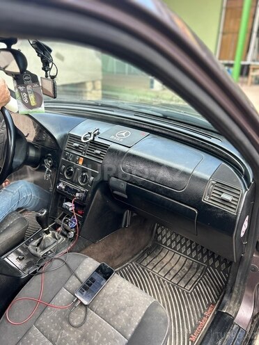 Mercedes C 180-8