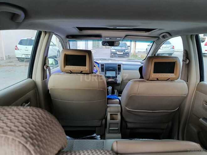 Nissan Tiida-8