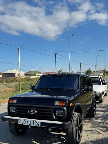 LADA (VAZ) Niva-3