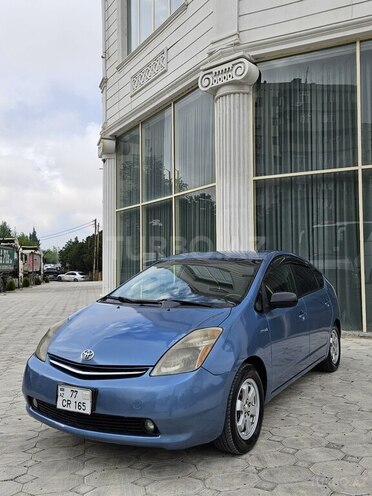 Toyota Prius-1