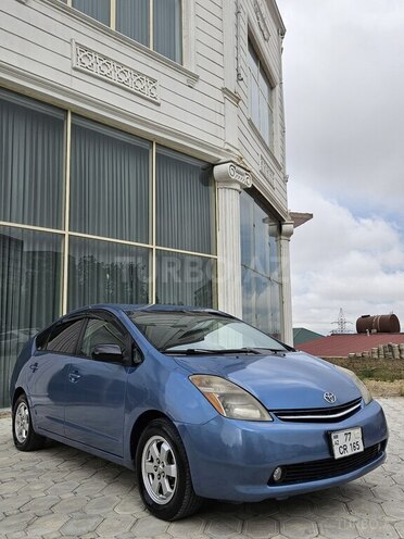 Toyota Prius-2