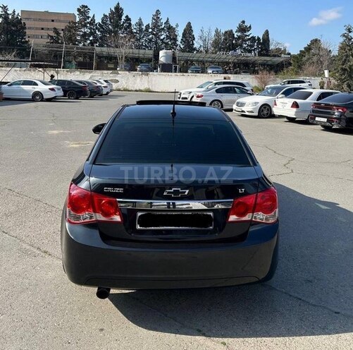 Chevrolet Cruze-10