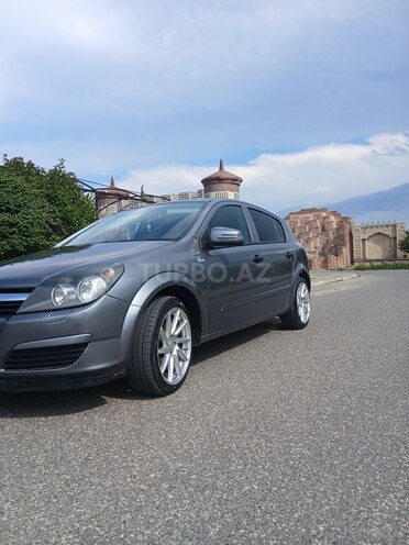 Opel Astra-2