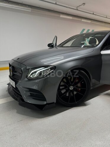 Mercedes E 300-3
