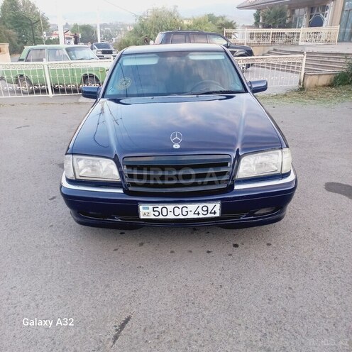 Mercedes C 240-12