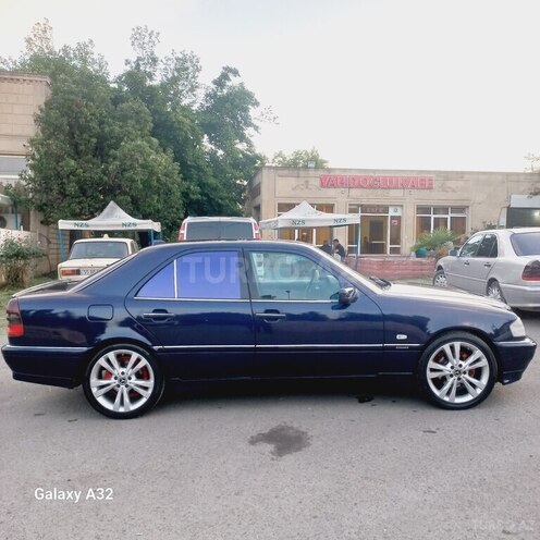 Mercedes C 240-14