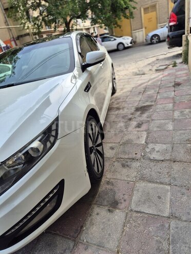 Kia Optima-3