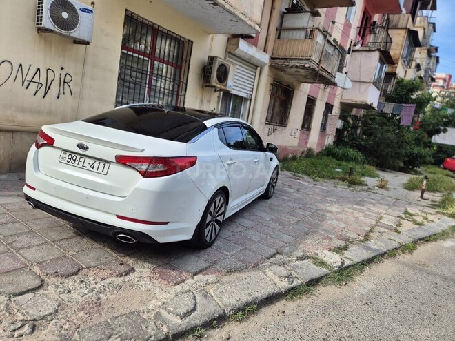Kia Optima-4