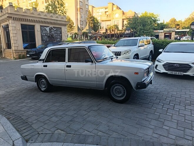 LADA (VAZ) 2107-16