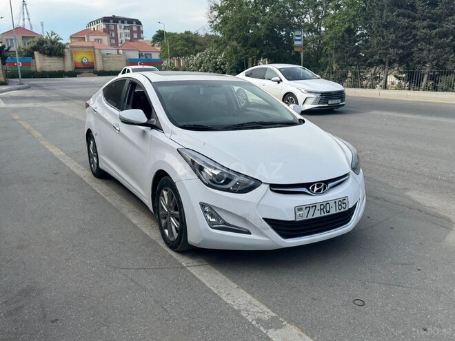 Hyundai Avante-7