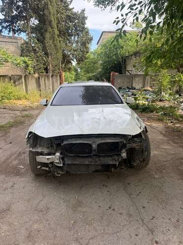 BMW 528-1