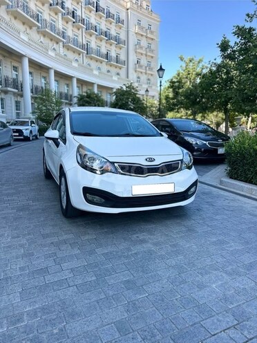 Kia Rio-3
