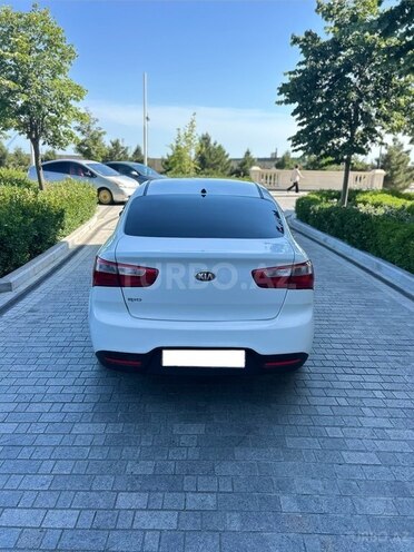 Kia Rio-6