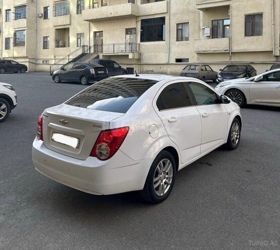 Chevrolet Aveo-9