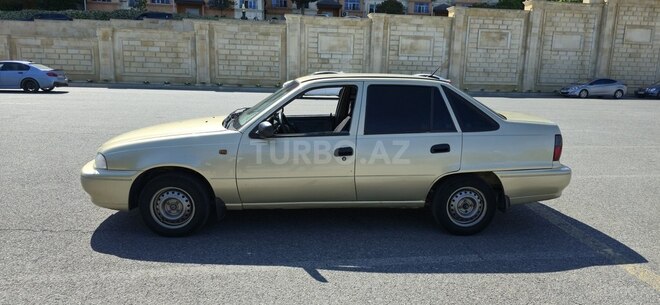 Daewoo Nexia-4
