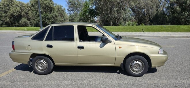 Daewoo Nexia-5