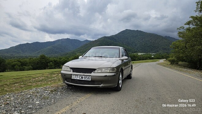 Opel Vectra-1