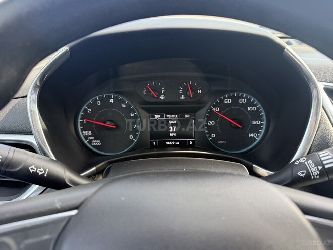 Chevrolet Equinox-7