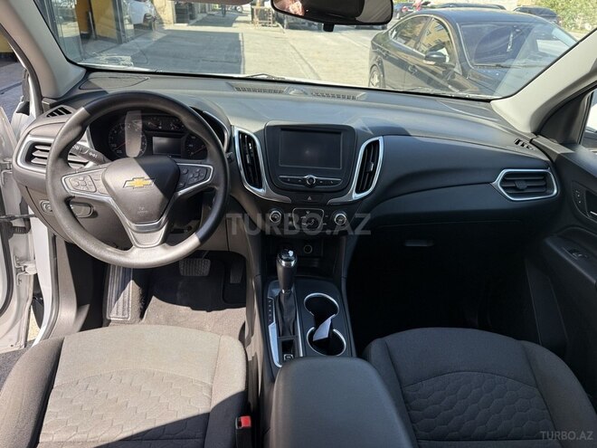 Chevrolet Equinox-4