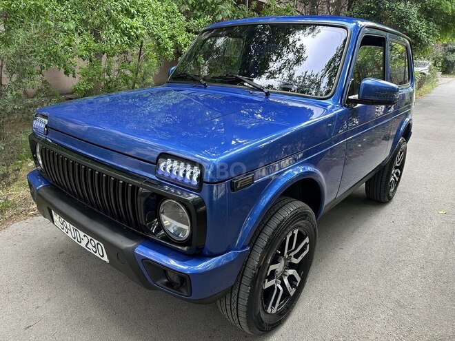 LADA (VAZ) Niva-6