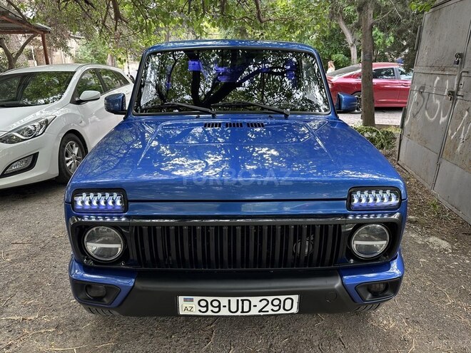 LADA (VAZ) Niva-1
