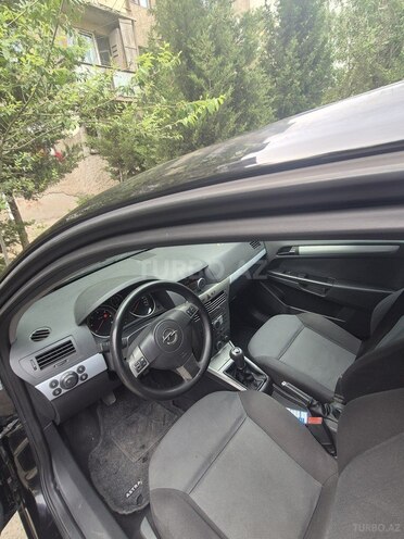 Opel Astra-8