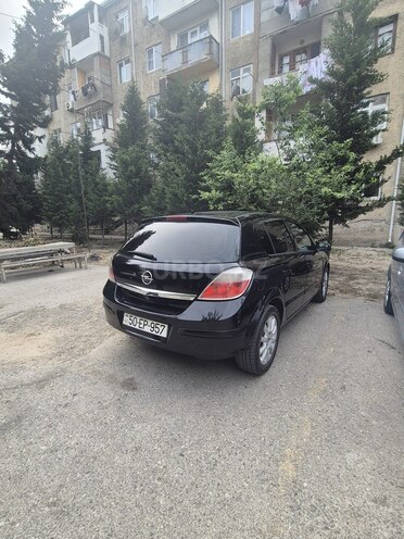 Opel Astra-11