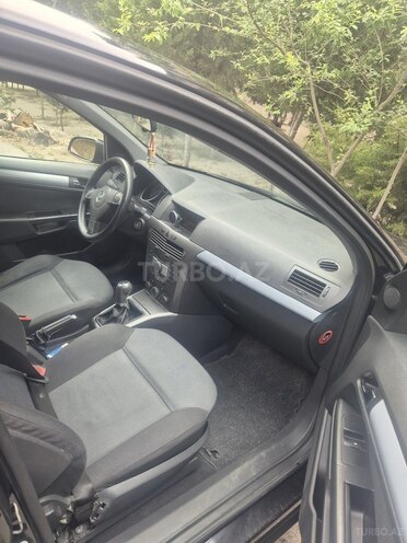 Opel Astra-7