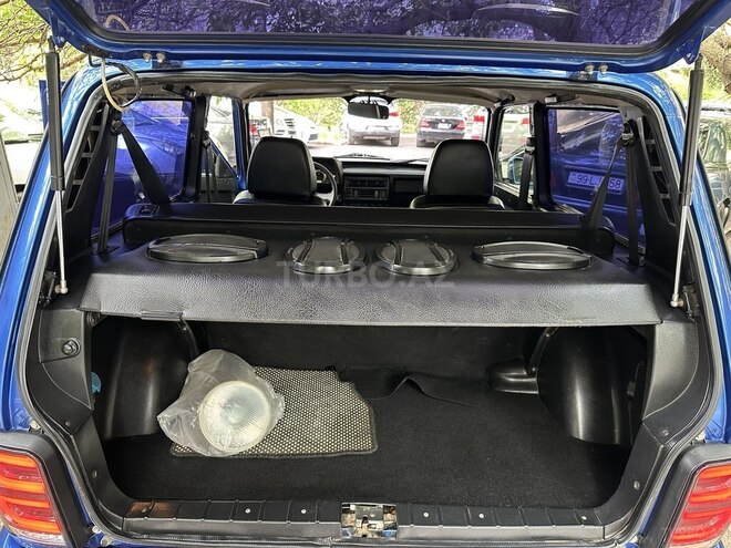 LADA (VAZ) Niva-13