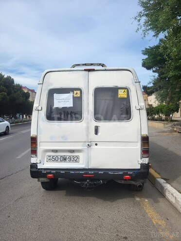 Ford Transit-2