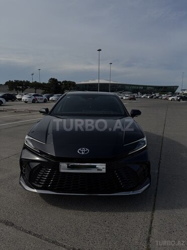 Toyota Camry-1