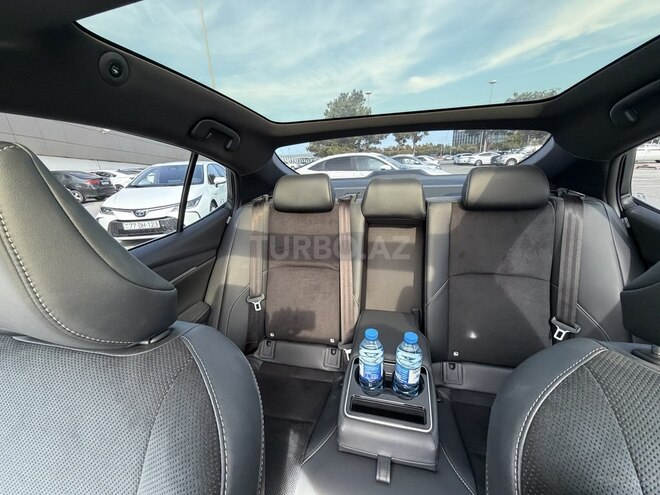 Toyota Camry-5