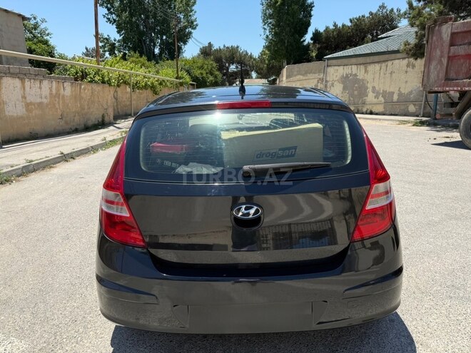 Hyundai i30-8