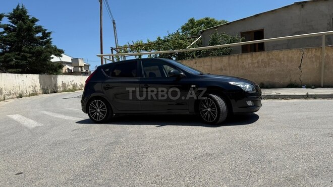 Hyundai i30-2