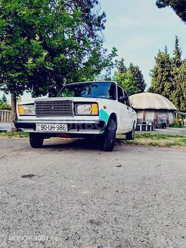 LADA (VAZ) 2107-2