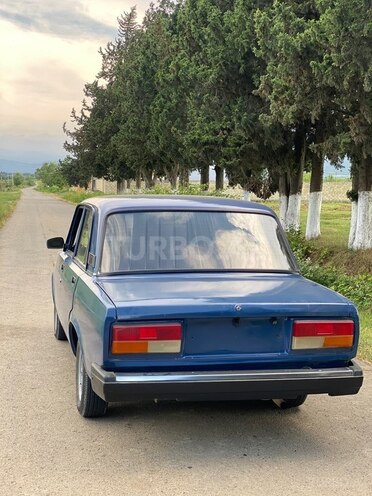 LADA (VAZ) 2107-2