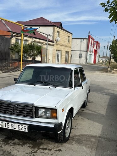 LADA (VAZ) 2107-4