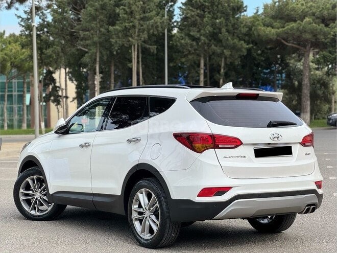 Hyundai Santa Fe-4
