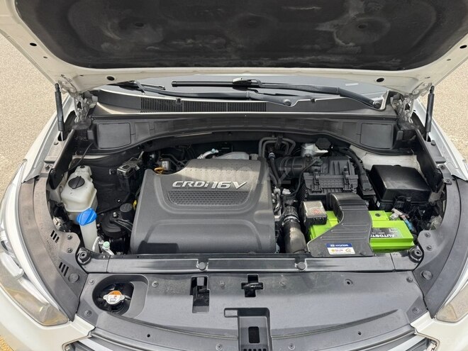 Hyundai Santa Fe-18