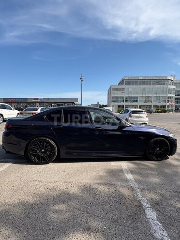BMW 528-4