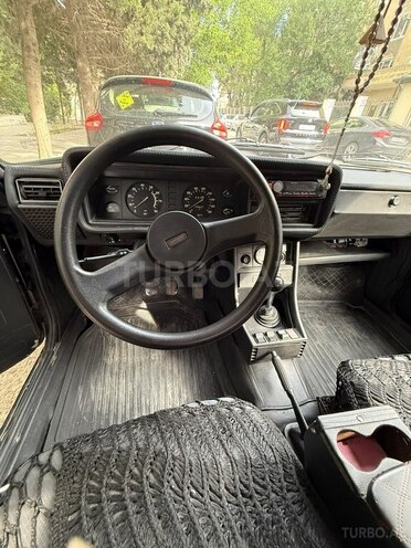 LADA (VAZ) 2107-13