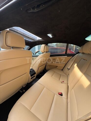 BMW 528-13