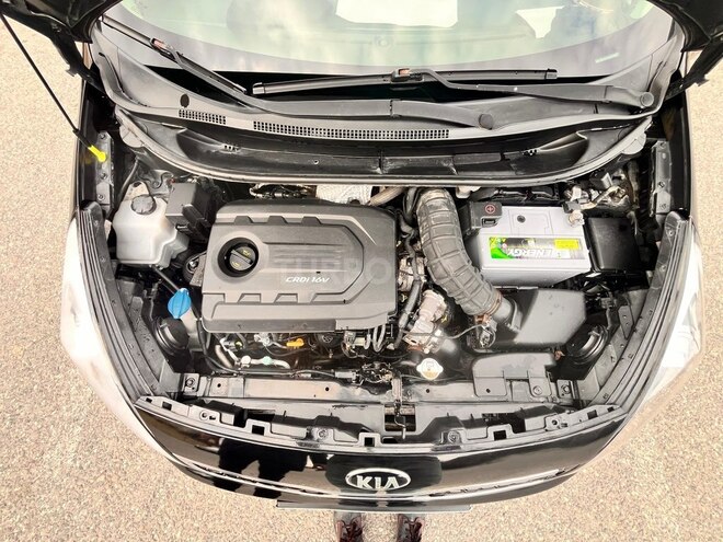 Kia Rio-2