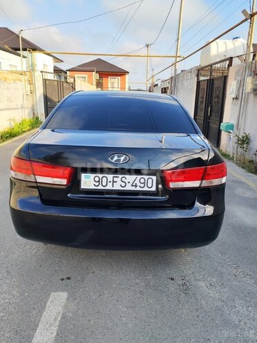 Hyundai Sonata-2