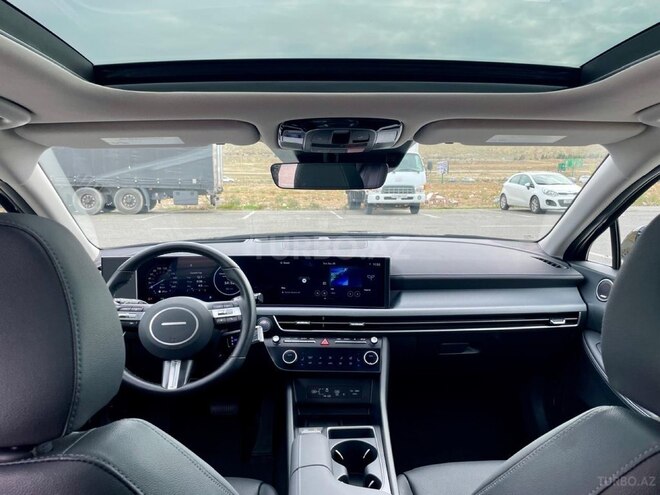 Hyundai Sonata-11
